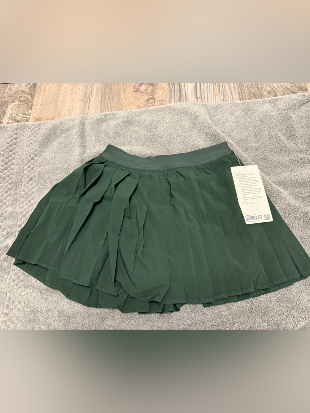 Lululemon High Rise Pleated Tennis Skirt - Picture 4 of 6